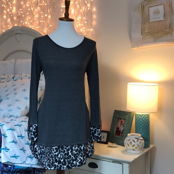 Tops - Cheetah print black white gray sweater
